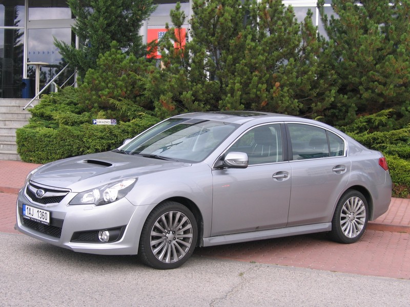 Subaru uvádí na český trh nové Legacy a Outback